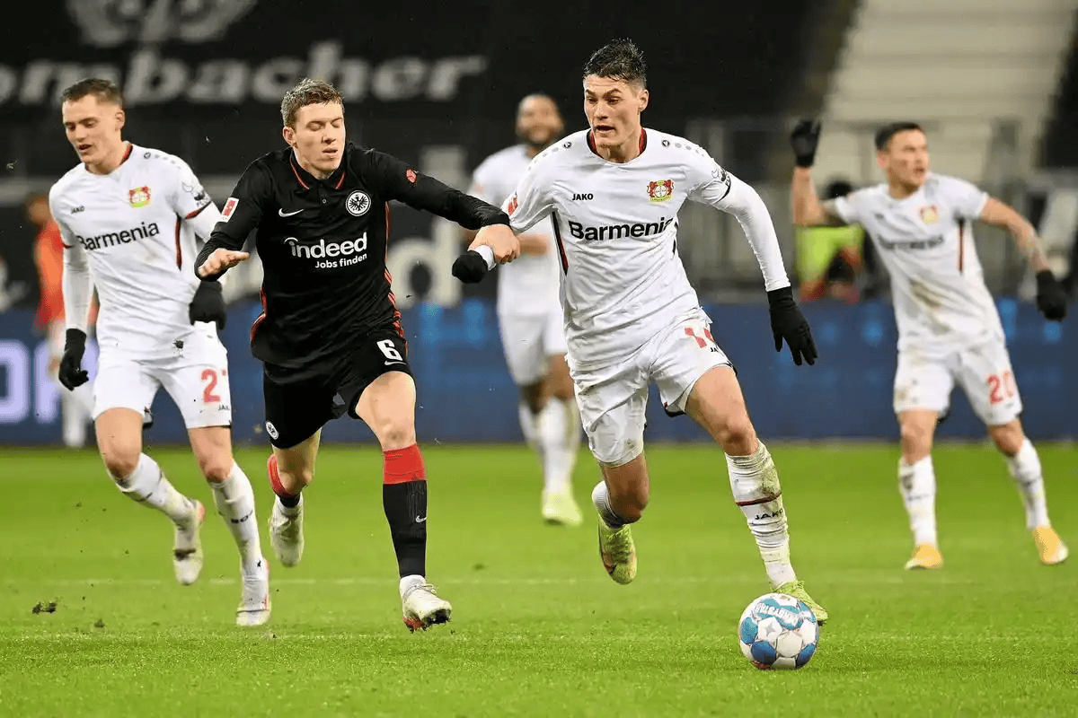 周六017德甲：法兰克福主场迎战勒沃库森 中游欧战资格争夺战前瞻